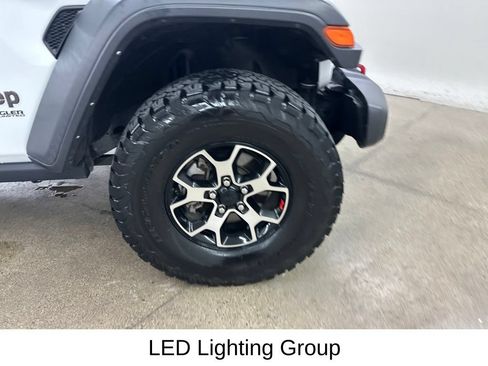 Used 2020 Jeep Wrangler Unlimited Rubicon AWD/4WD image 17