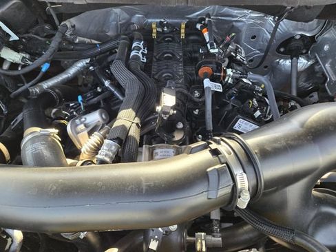 Used 2024 Ford F150 Platinum AWD/4WD image 29