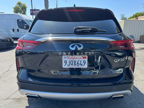 Used 2020 INFINITI QX50 Essential w/ Convenience Package FWD image 6