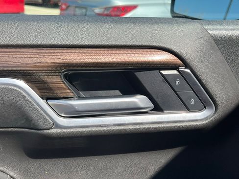 Used 2025 Chevrolet Silverado 1500 LT image 22