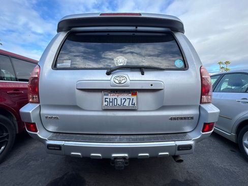 Used 2004 Toyota 4Runner Limited AWD/4WD image 4