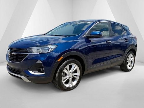 Used 2022 Buick Encore GX Preferred w/ Cold Weather Comfort Package FWD image 3