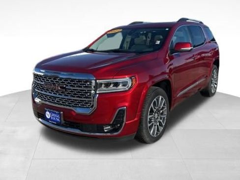 Used 2022 GMC Acadia Denali w/ Denali Ultimate Package image 3
