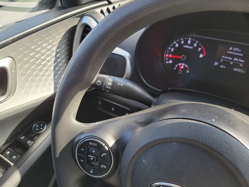 Used 2021 Kia Soul LX image 23