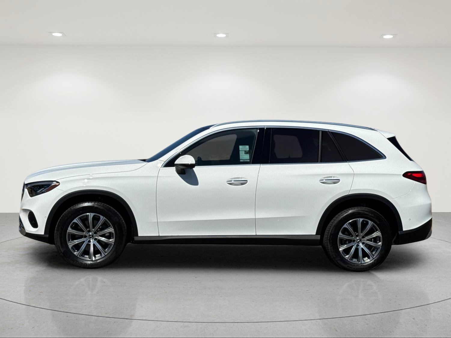 Certified 2026 Mercedes-Benz GLC 300 4MATIC image 3