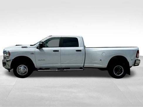 Used 2024 RAM 3500 Big Horn image 3