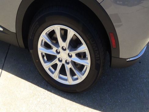 Used 2021 Buick Envision Preferred FWD image 9
