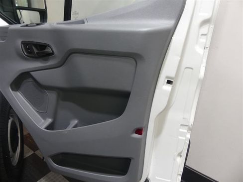 Used 2016 Ford Transit 150 130 Low Roof RWD image 15
