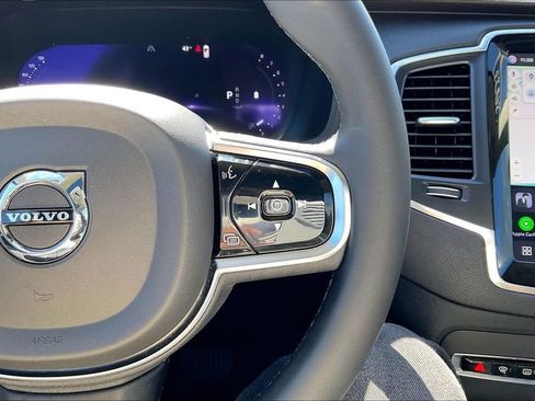 Certified 2023 Volvo XC90 B5 Core w/ Protection Package Premier image 12