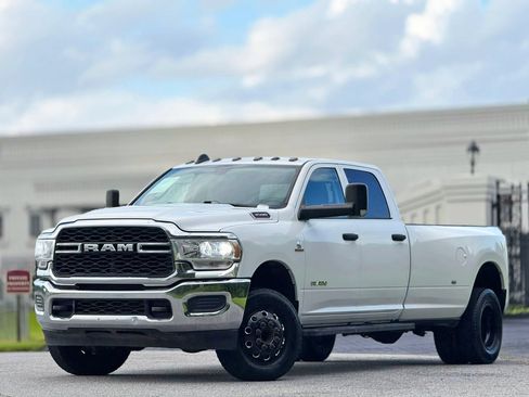 Used 2019 RAM 3500 Tradesman AWD/4WD image 1