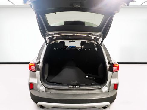 Used 2024 Ford Escape SE FWD image 19