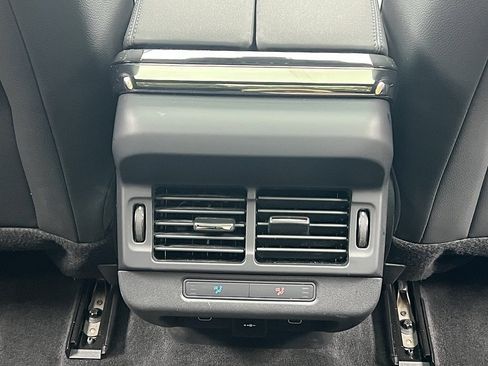 Used 2024 Land Rover Range Rover Evoque S image 43