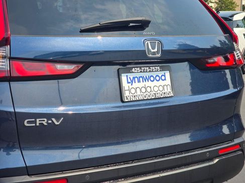Used 2023 Honda CR-V EX-L image 13