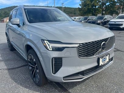New 2026 Volvo XC90 T8 Plus w/ Protection Package Premier