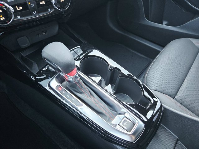 New 2026 Chevrolet Trax RS w/ Sunroof Package FWD image 27