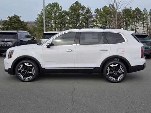 New 2025 Kia Telluride EX image 4