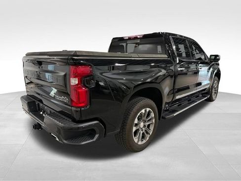 Used 2024 Chevrolet Silverado 1500 High Country w/ Technology Package AWD/4WD image 5