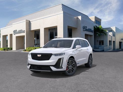 New 2025 Cadillac XT6 Sport w/ Platinum Package image 8