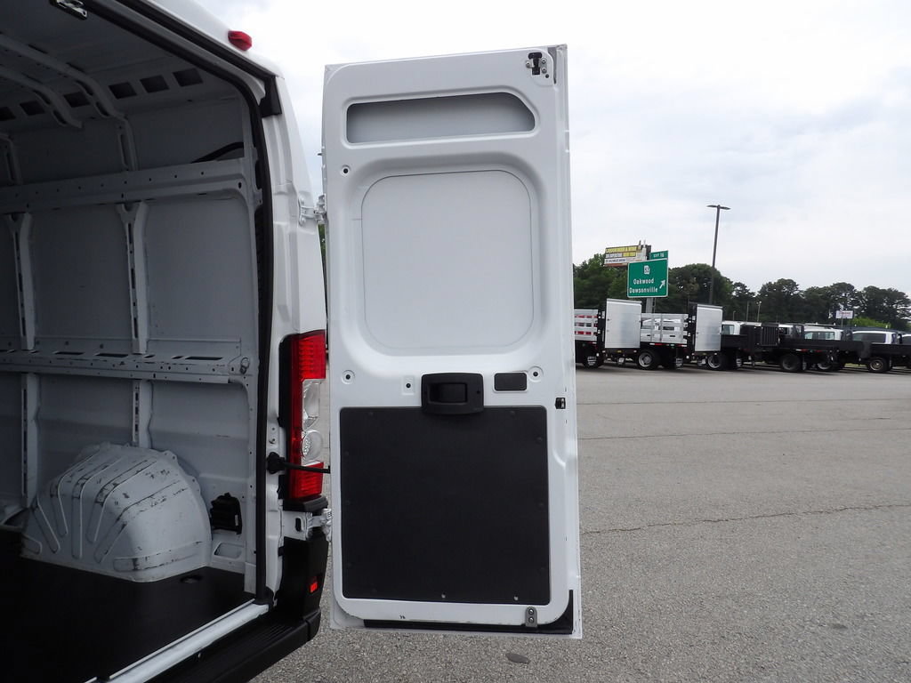 Used 2023 RAM ProMaster 2500 w/ Driver Convenience Group FWD image 45