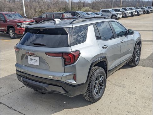 New 2026 GMC Terrain AT4 w/ Technology Package II AWD/4WD image 9