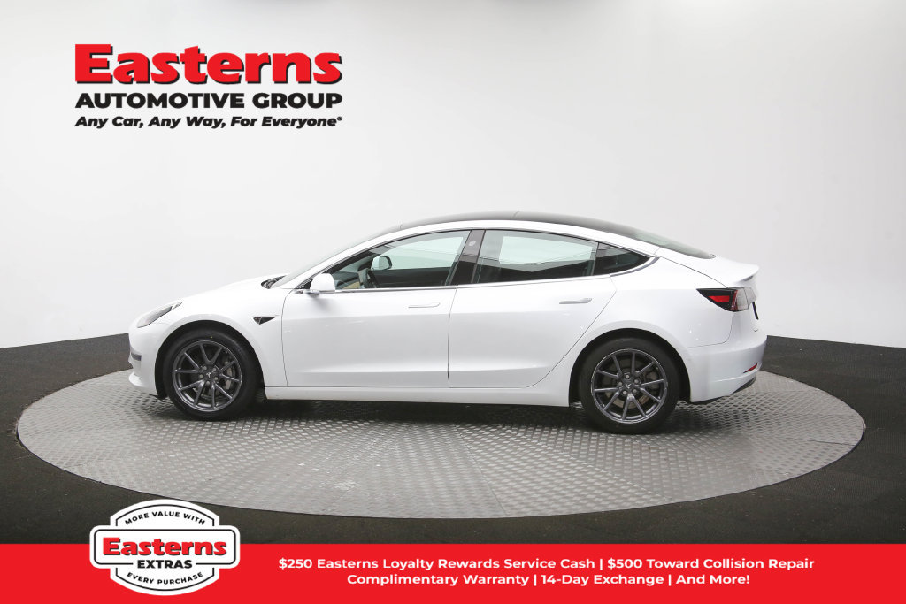 Used 2020 Tesla Model 3 Standard Range RWD image 57