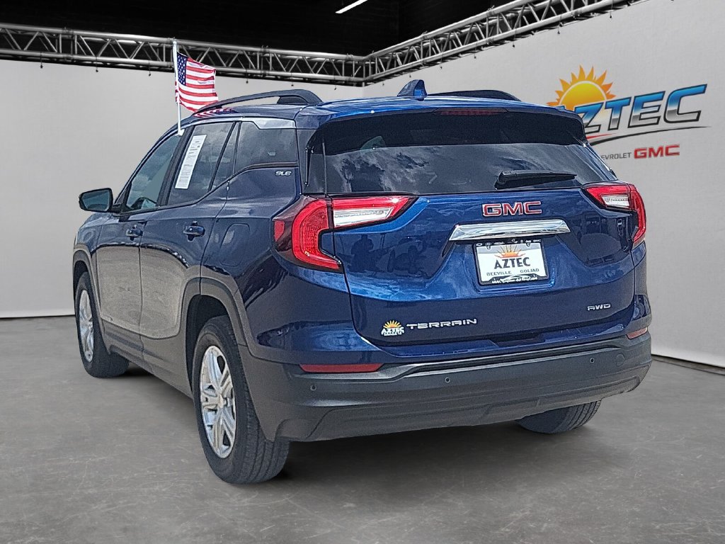 Used 2022 GMC Terrain SLE w/ Driver Convenience Package AWD/4WD image 7