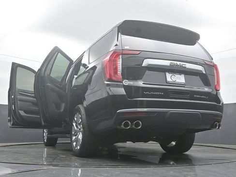 Used 2022 GMC Yukon Denali w/ Denali Ultimate Package AWD/4WD image 60