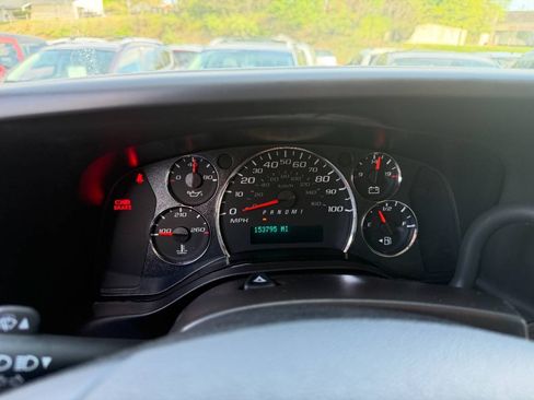Used 2013 Chevrolet Express 2500 RWD image 22