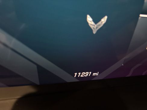 Used 2024 Chevrolet Corvette Stingray Convertible w/ Z51 Performance Package image 31