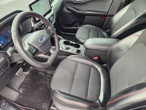 Used 2023 Ford Escape ST-Line w/ Tech Pack #1 image 13