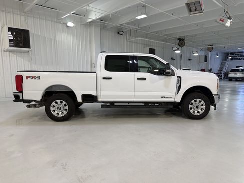 Used 2024 Ford F250 XLT w/ FX4 Off-Road Package image 6