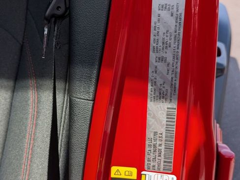 Used 2024 Jeep Gladiator Rubicon w/ Safety Group image 40