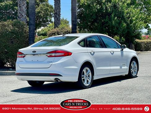 Used 2018 Ford Fusion S FWD image 21