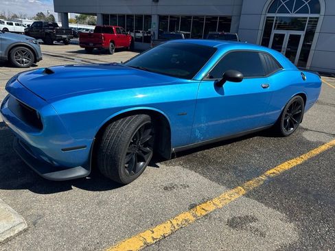 Used 2016 Dodge Challenger R/T Plus RWD image 1