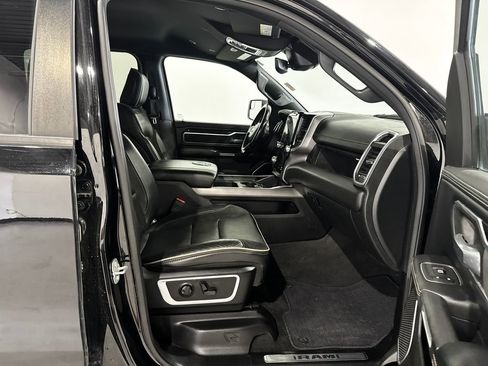 Used 2022 RAM 1500 Laramie w/ Sport Appearance Package AWD/4WD image 15
