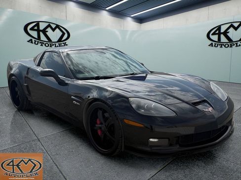 Used 2007 Chevrolet Corvette Z06 w/ Preferred Equipment Group RWD image 1