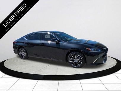 Certified 2022 Lexus ES 350 w/ Premium Package
