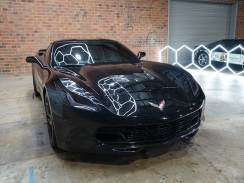 Used 2018 Chevrolet Corvette Stingray Coupe w/ Battery Protection Package image 4