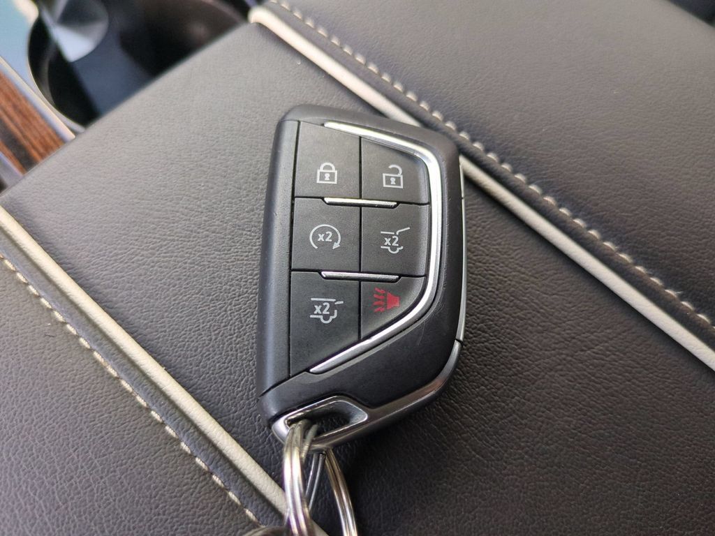 Used 2022 Cadillac Escalade ESV Premium Luxury AWD/4WD image 37