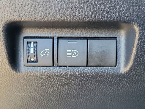 Used 2021 Toyota RAV4 XLE image 23