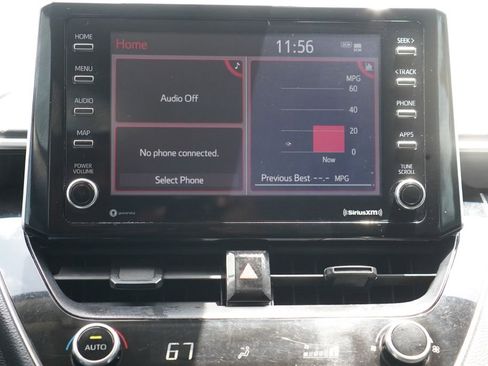 Used 2021 Toyota Corolla LE image 21