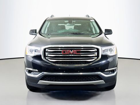 Used 2019 GMC Acadia SLE FWD image 2