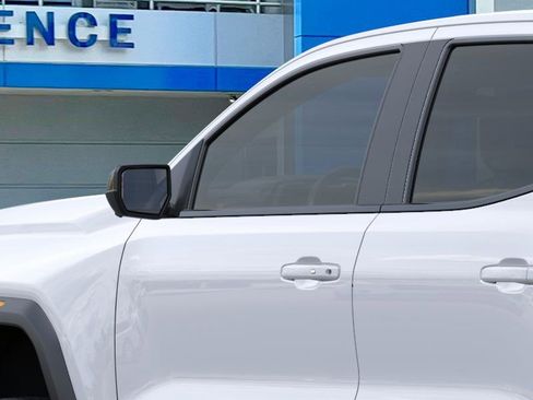 New 2025 GMC Canyon AT4 w/ AT4X Package image 12