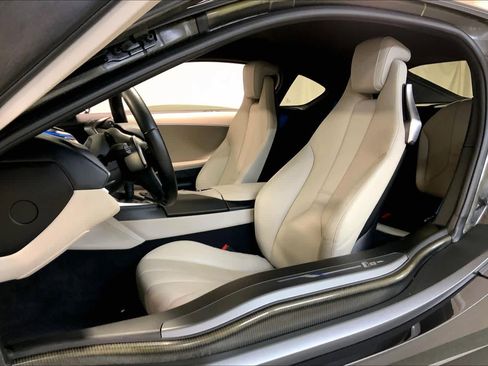 Used 2014 BMW i8 image 8