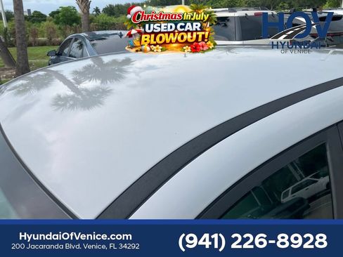 Certified 2024 Hyundai Kona SE FWD image 10