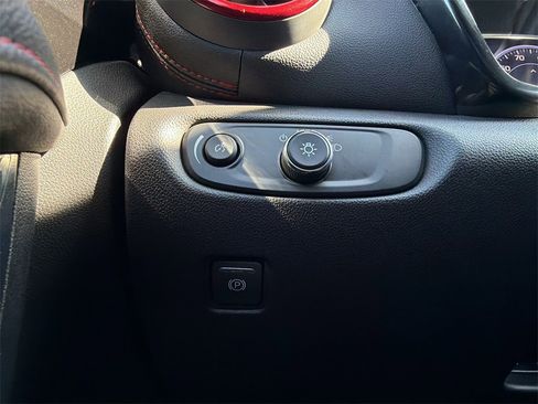 Used 2023 Chevrolet Blazer RS image 30