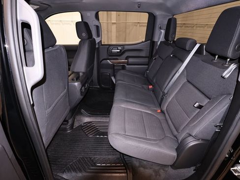 Used 2021 Chevrolet Silverado 1500 RST w/ Z71 Off-Road Package AWD/4WD image 16
