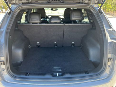 Used 2024 Jeep Compass Trailhawk image 18