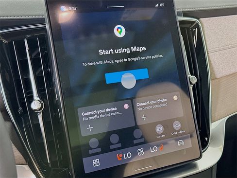 Used 2026 Volvo XC90 B6 Plus w/ Protection Package Premier image 13