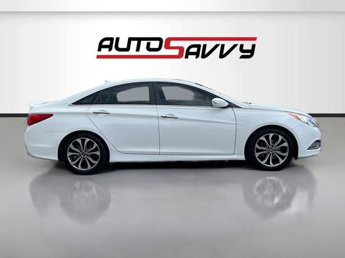 Used 2014 Hyundai Sonata SE w/ Premium Package 03 FWD image 8